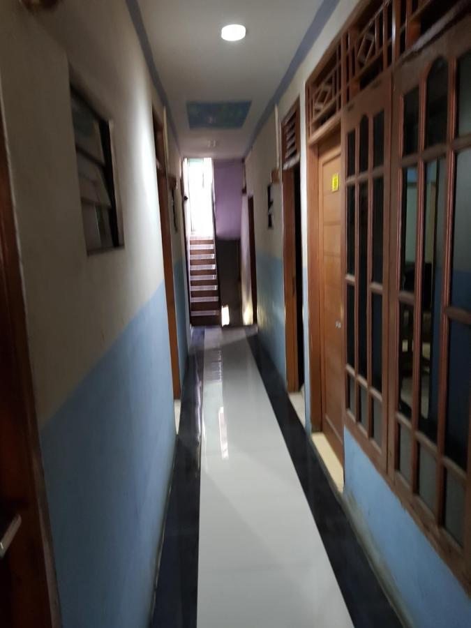 Hotel Alifah 1 Syariah Rawabokor Dua Exterior foto