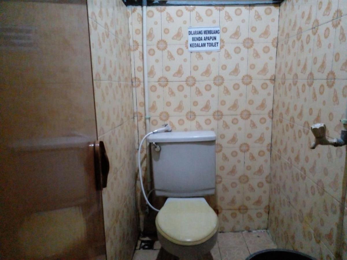 Hotel Alifah 1 Syariah Rawabokor Dua Exterior foto